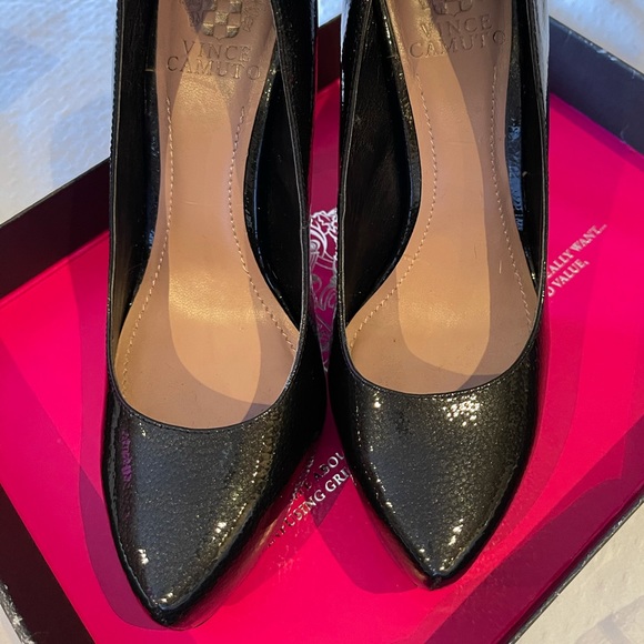VINCE CAMUTO Marble/Black Patent SZ 6.5 WORN ONCE - Picture 11 of 11
